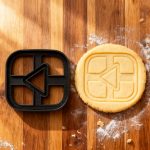 Play-Button-Ausstecher
